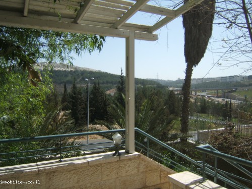 Villa 8 Rooms Jerusalem Ramot 144-IBL-338
