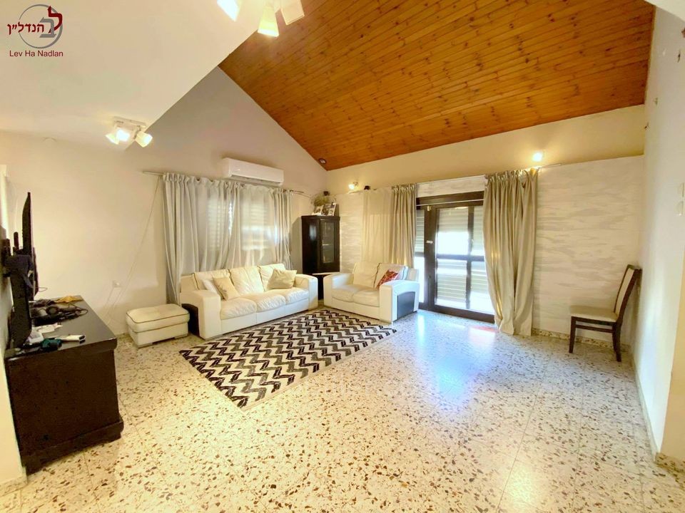 Villa 5 Rooms Ashdod Dalet 15-IBL-2783