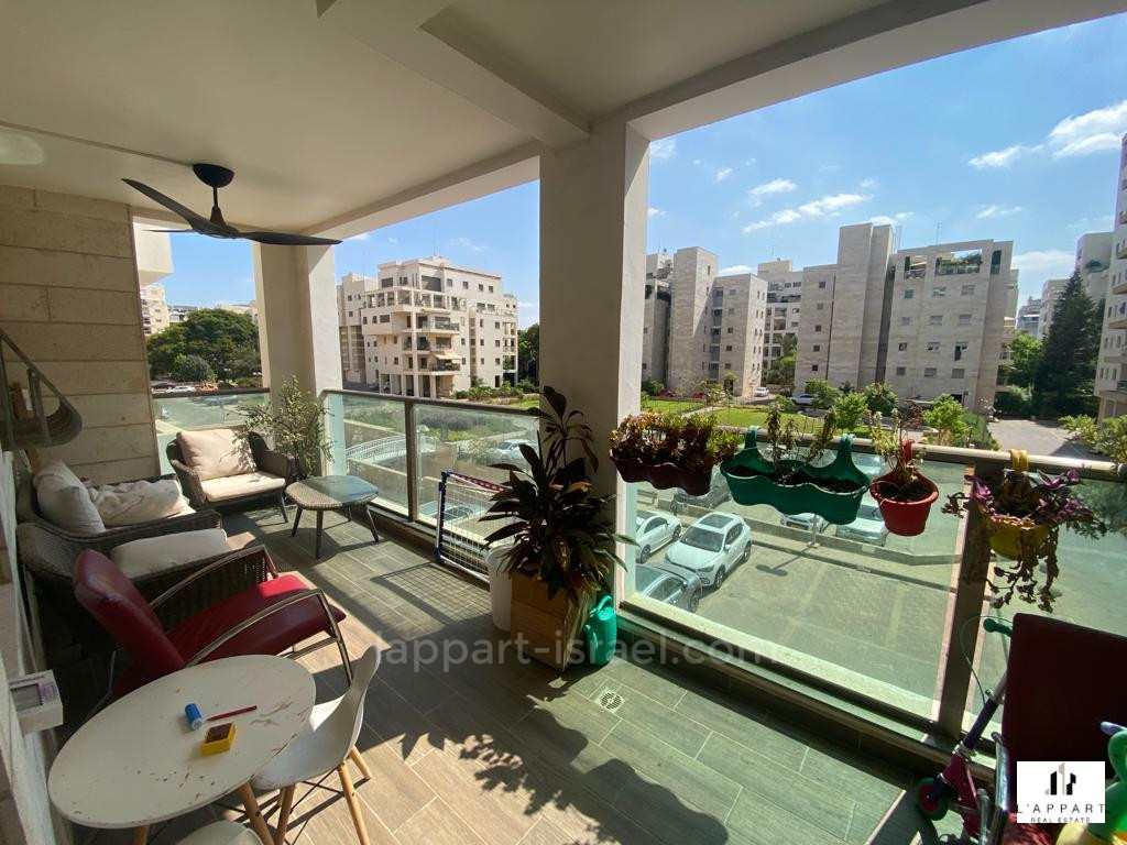 Appartement 4.5 pièces Tel Aviv Ramat Aviv 175-IBL-3242