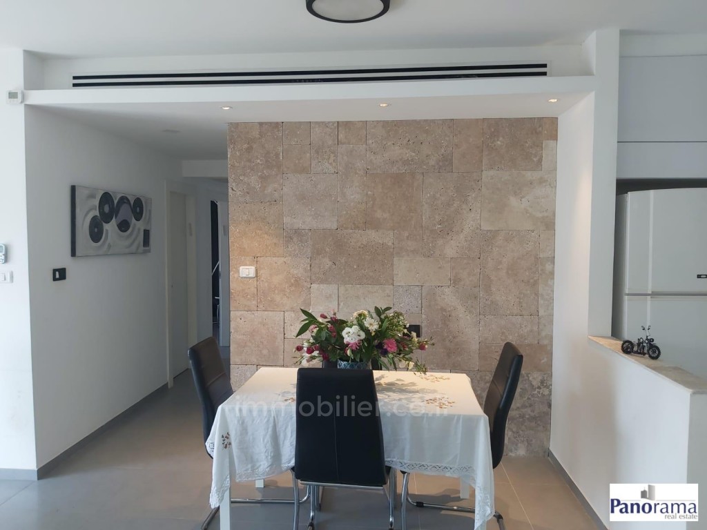 Apartment 4 Rooms Ashkelon Agamim 233-IBL-1245