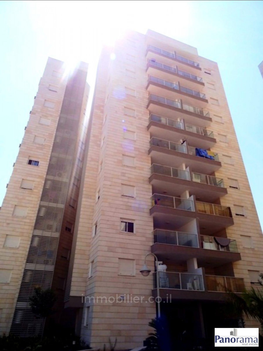 Appartement 3 pièces Ashkelon Neve Ilan 233-IBL-1312