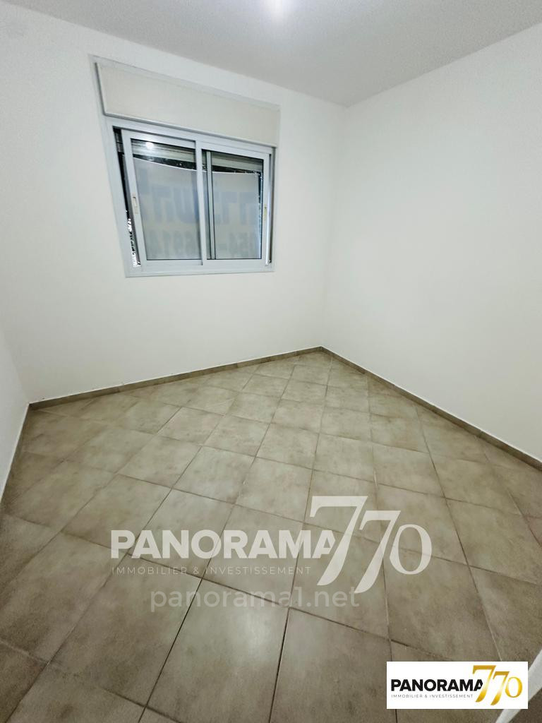 Apartamento 4 cômodos  Ascalão Neve Ilan 233-IBL-1495