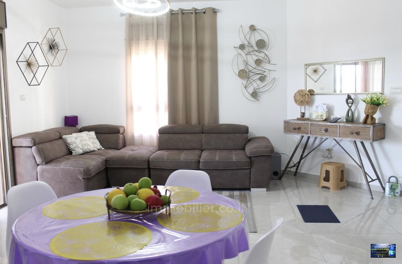 Apartamento 3 cômodos  Eilat Amdar 288-IBL-424
