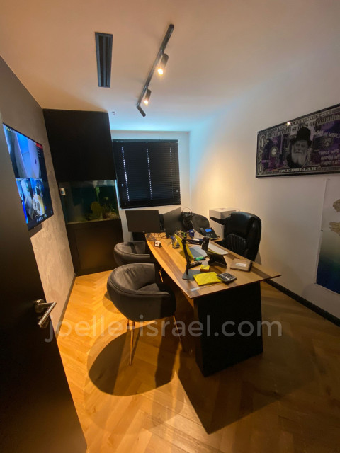 For sale Offices Netanya
