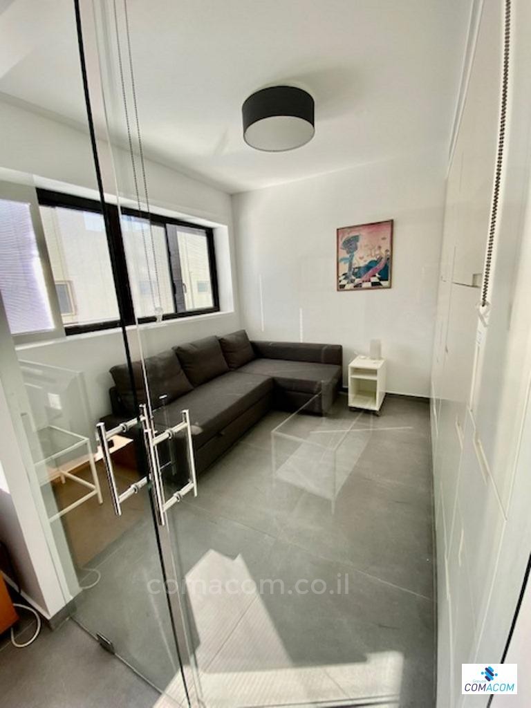 Apartment 3 Rooms Tel Aviv First sea line 342-IBL-6081