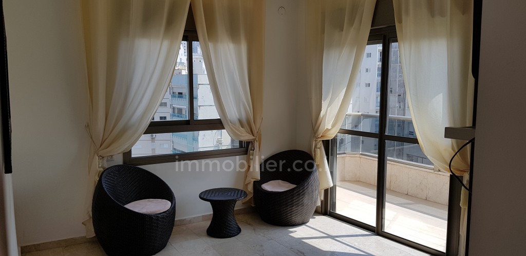 Apartment 4 Rooms Netanya City center 460-IBL-161