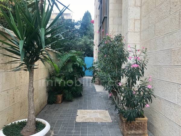 Appartement 2 pièces Tel Aviv Ben-Yehuda 488-IBL-14