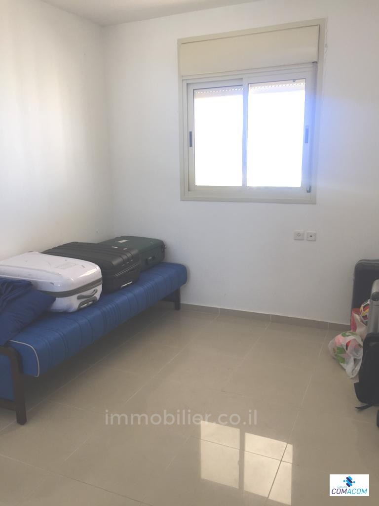 Apartment 5 Rooms Ashdod Tet Zayin 511-IBL-1127