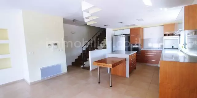 Penthouse 5 rooms Jerusalem Baka