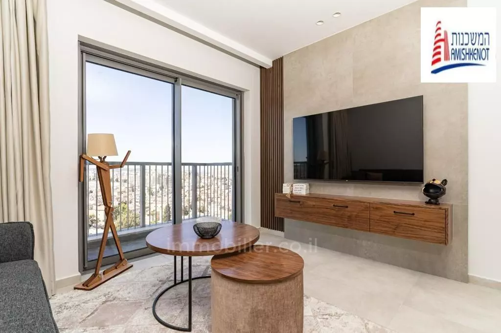 Apartment 2 rooms Jerusalem City center 1-IBL-2879