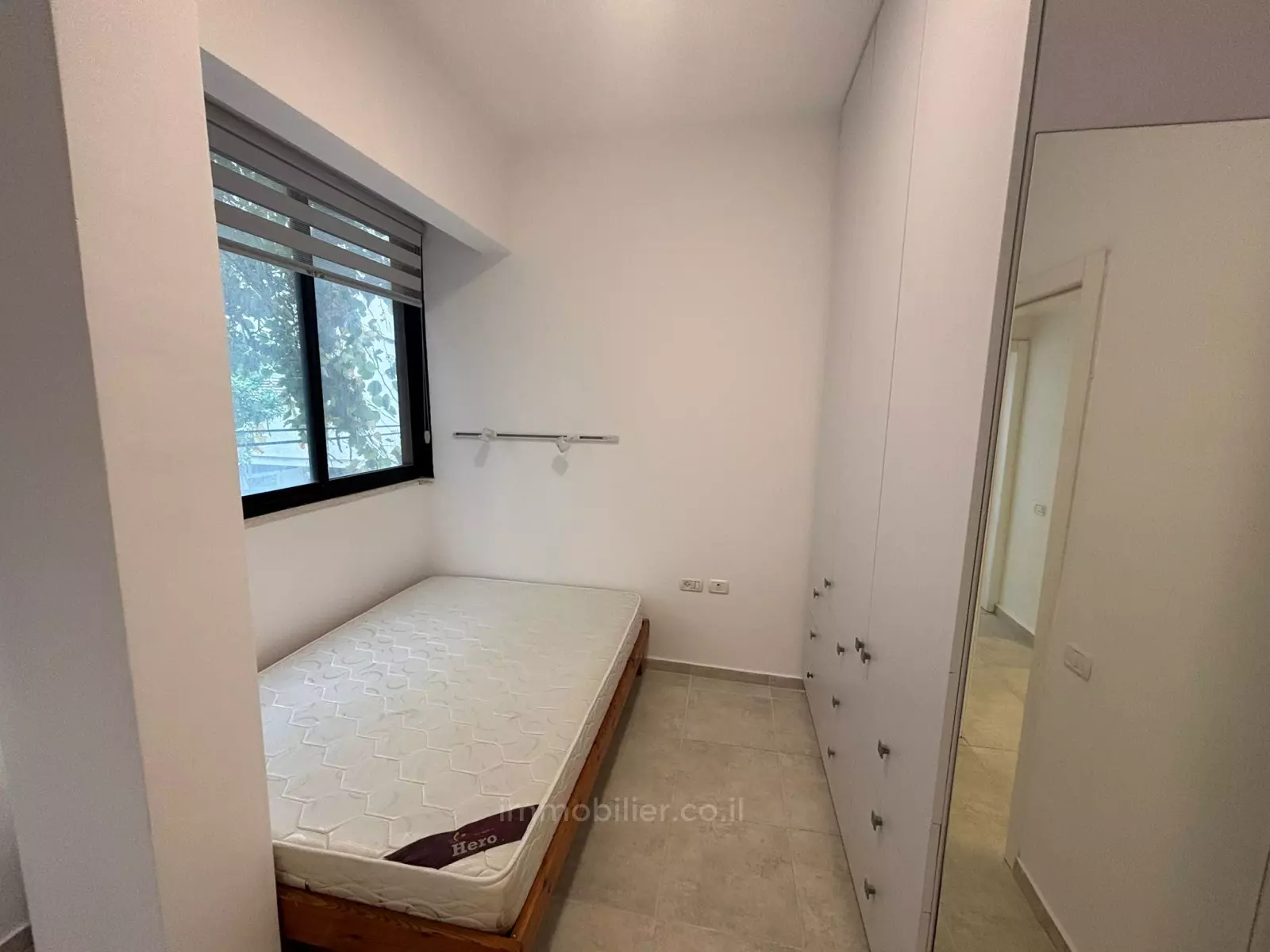 Apartment 3 rooms Tel Aviv City center 232-IBL-3935