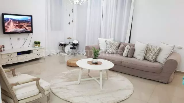 Apartment 5 rooms Ashkelon Afridar