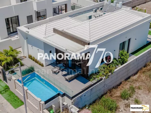 Villa 5 rooms Ashkelon Barnea