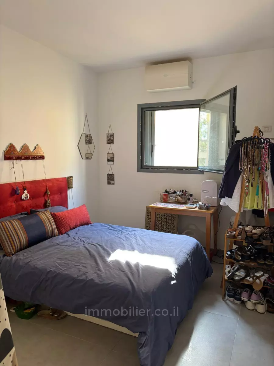 Apartment 2 rooms Jerusalem Baka 245-IBL-1942