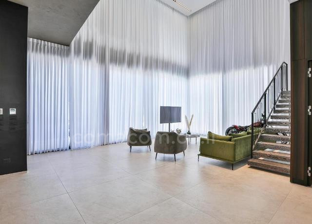 Purchase Villa Ramat Gan