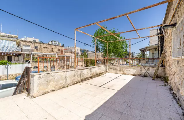 Cottage 5 rooms Jerusalem Katamon