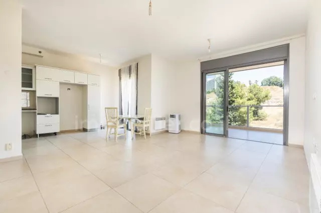 Apartment 4 rooms Jerusalem Arnona