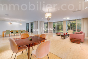 Purchase Villa Savyion