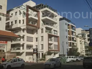 Purchase Apartment Raanana