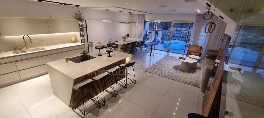 Dúplex 5 habitaciones Ashdod Tet vav 15-IBL-2958