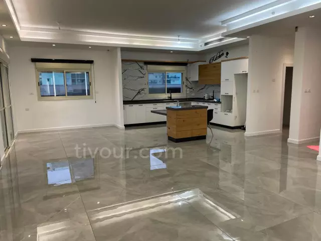 Penthouse 5.5 habitaciones Ashdod Tet Zain