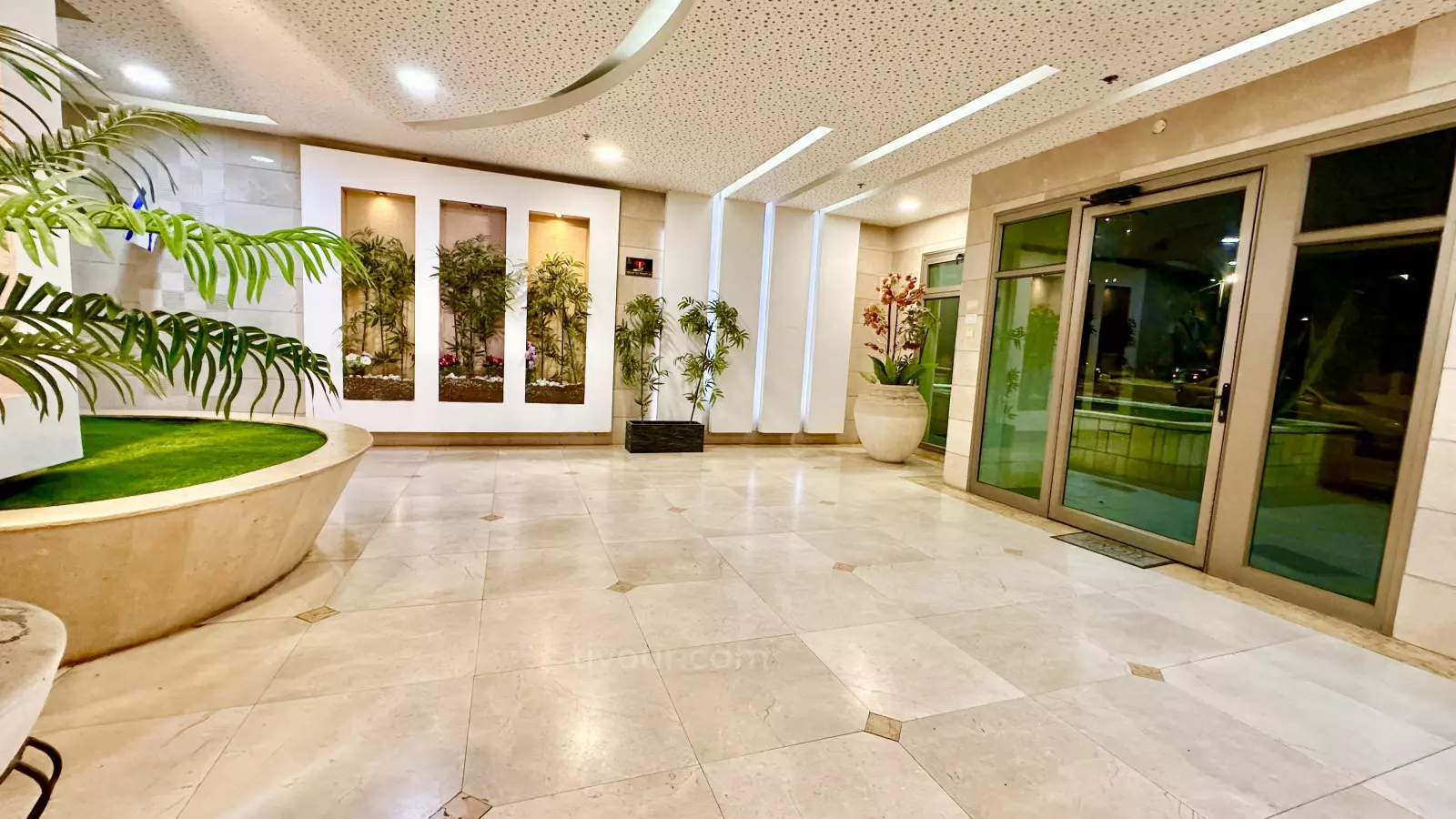 Departamento 4 habitaciones Ashdod City 210-IBL-2011