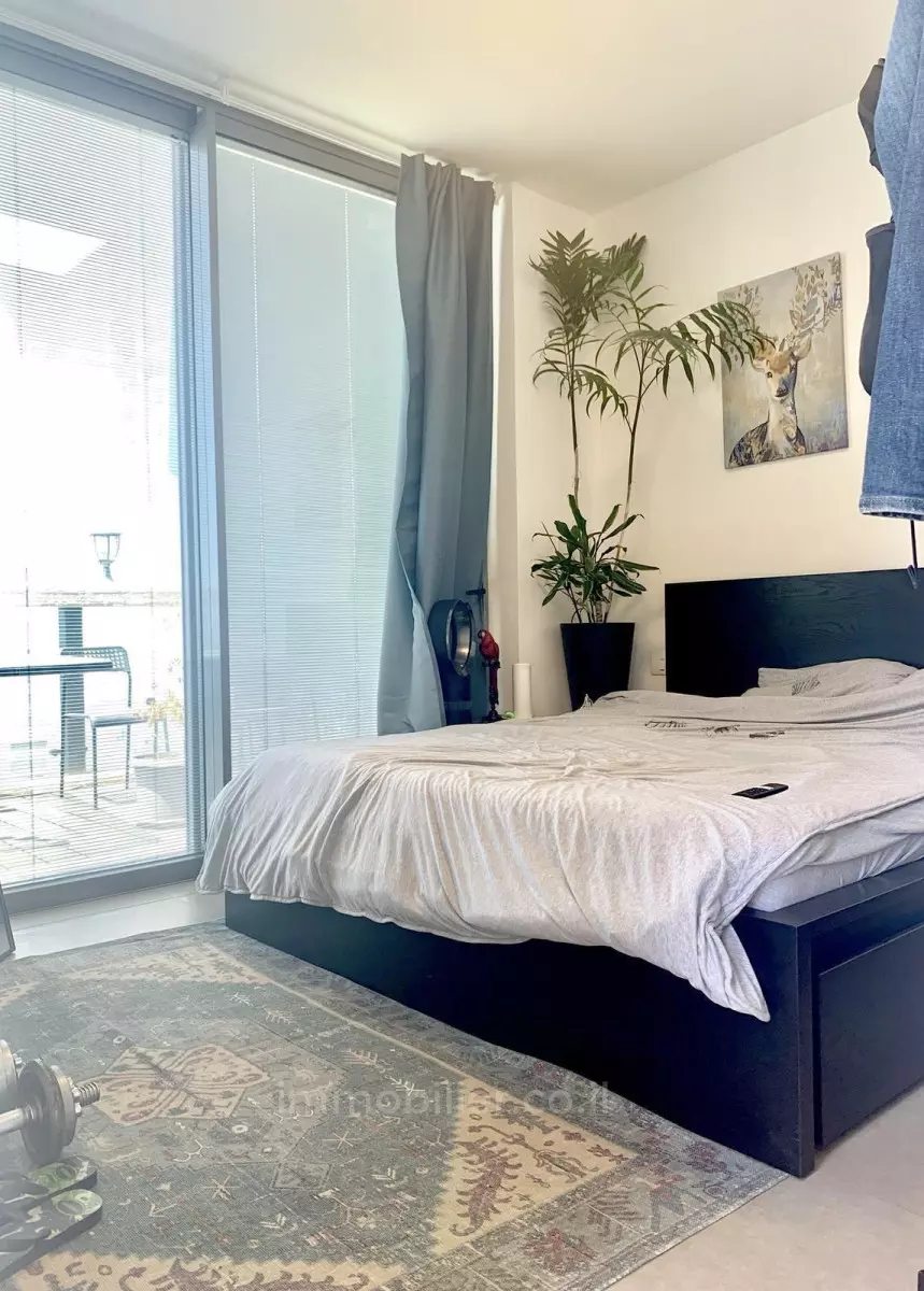 Dúplex 4 habitaciones Tel Aviv Sokolov 232-IBL-3951