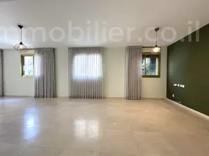 Departamento 5 habitaciones Tel Aviv Vecindario marítimo