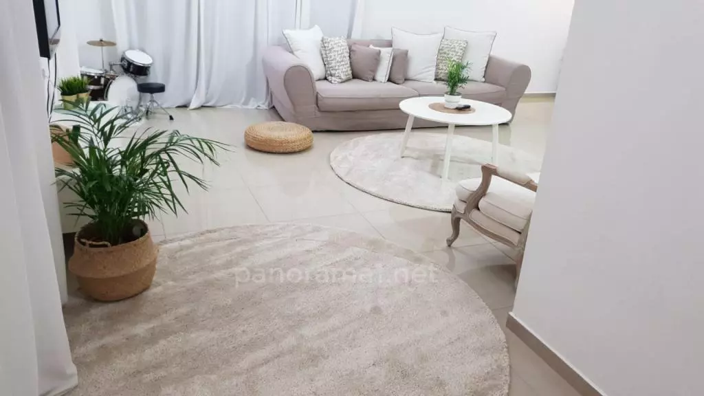 Departamento 5 habitaciones Ascalón Afridar 233-IBL-1136