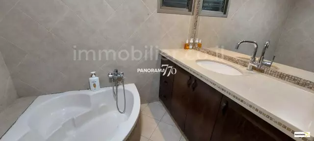 Departamento 4 habitaciones Ascalón Barnea