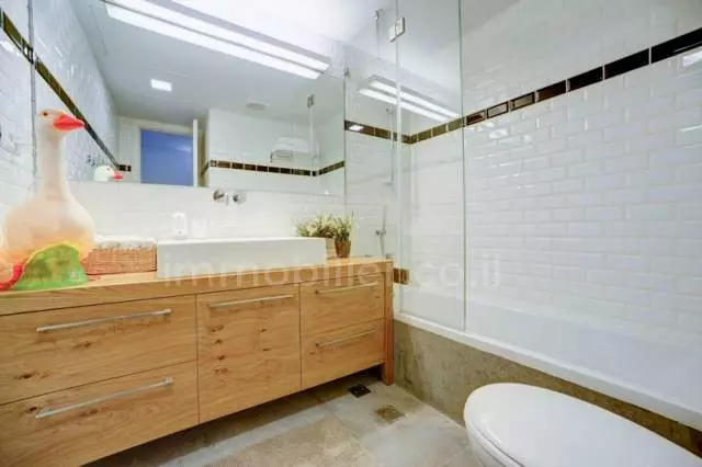 Departamento 3.5 habitaciones Tel Aviv Noga