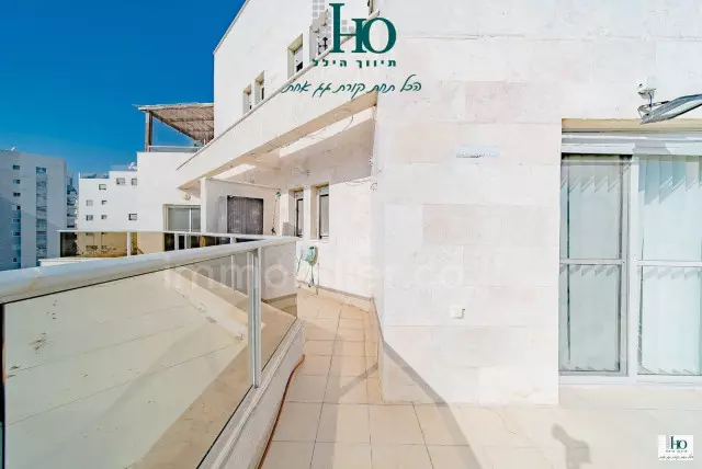 Departamento 3 habitaciones Ascalón Neve Adarim