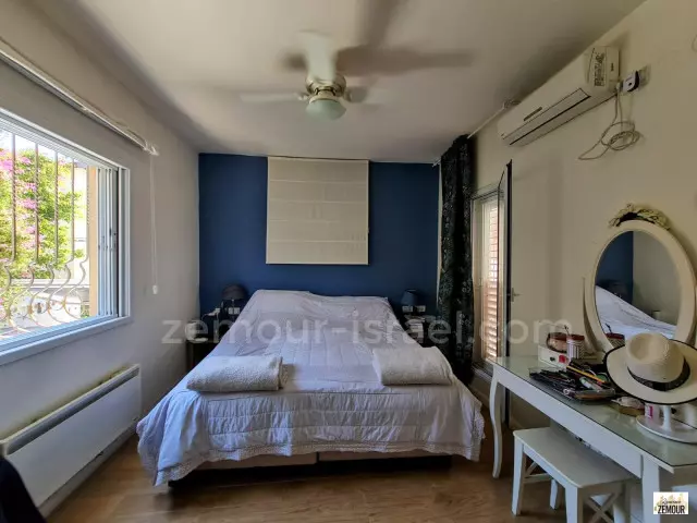 Cabaña 5.5 habitaciones Raanana Est