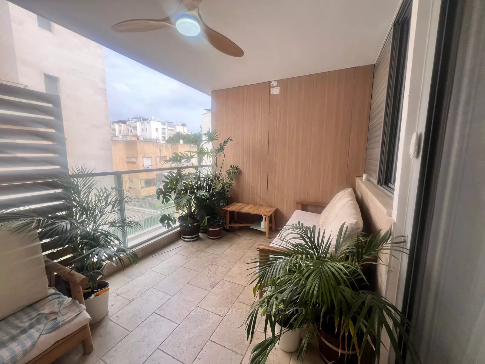 Departamento 4 habitaciones Raanana Est 60-IBL-1402