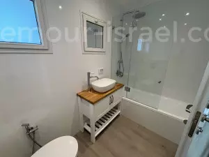 Cabaña 4 habitaciones Raanana Cerca de Ha-Nessiim