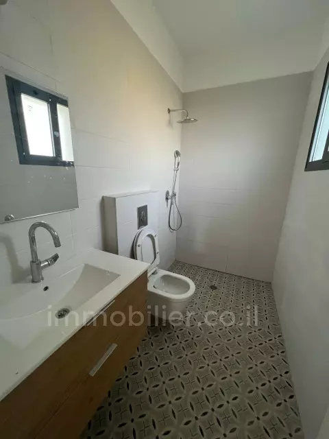 דירה 4 חדרים ירושלים מושבה גרמנית