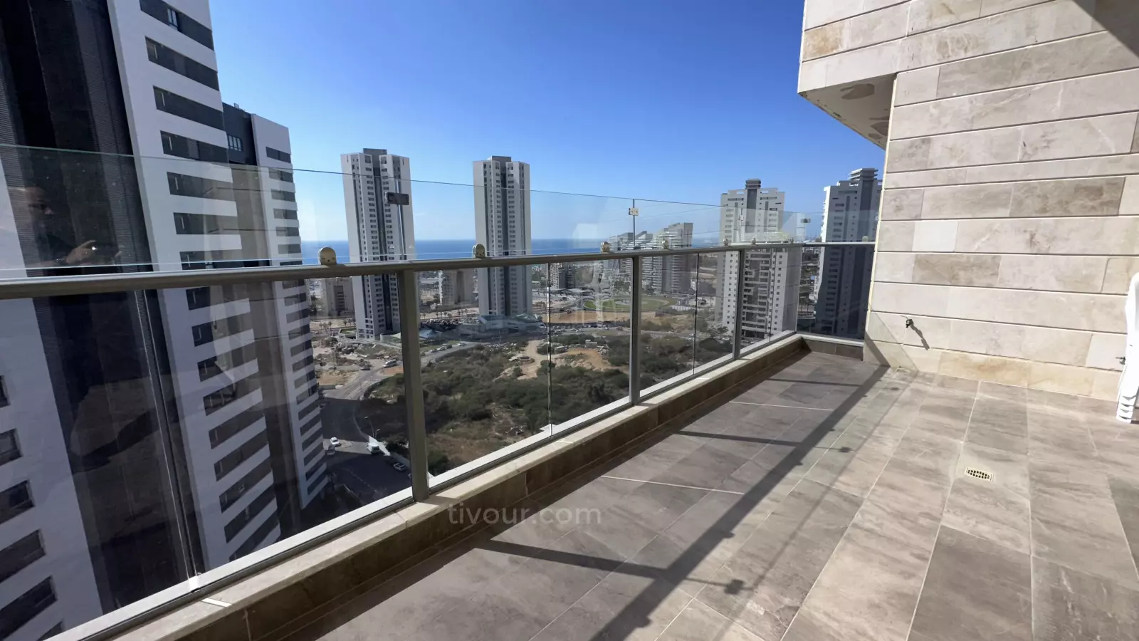 מיני-פנטהאוז 5 חדרים אשדוד מר 210-IBL-2004