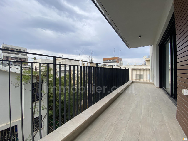 מכירה דירה תל אביב