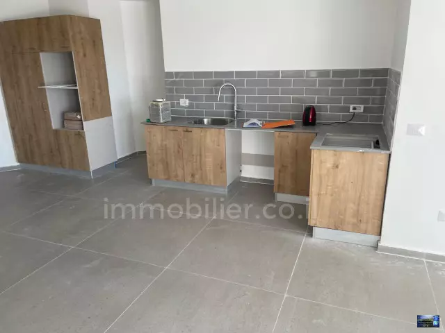 דירה 2 חדרים אילת צופית תחתית