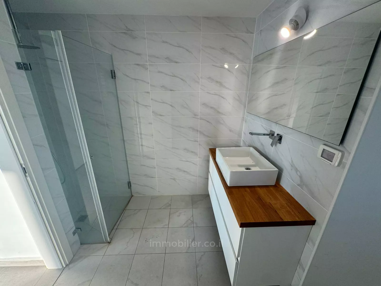 דירה 3 חדרים נתניה מרכז העיר 457-IBL-1393