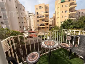 קוטג 6 חדרים נתניה מרכז העיר