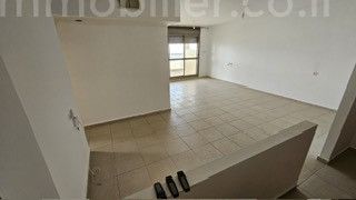 A ne pas manquer !,Agréable,Avec terrasse,Bel appartement,Bon emplacement,Bonne affaire,Bonne occasion,Clair,Etage haut avec vue,spacieux,Vue sur la mer