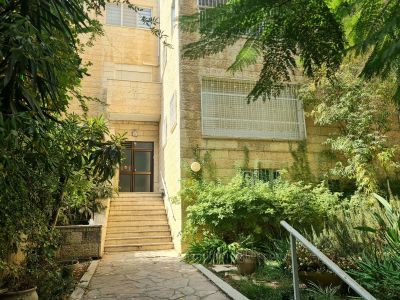 Катамон Хайешана, очаровательная тихая квартира, полная света - JERUSALEM IMMOBILIER 026786595