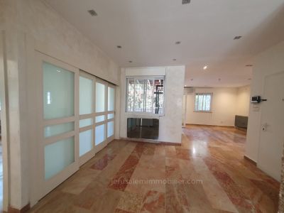 Katamon hayeshana, comfortable apartment available immediately - JERUSALEM IMMOBILIER 026786595