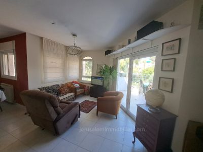 Duplex encantador com vista para o parque em Baka - JERUSALEM IMMOBILIER 026786595
