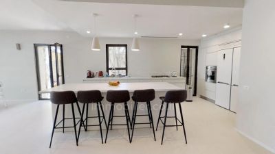 Appartement a vendre a kfar David en exclusivite avec jardin