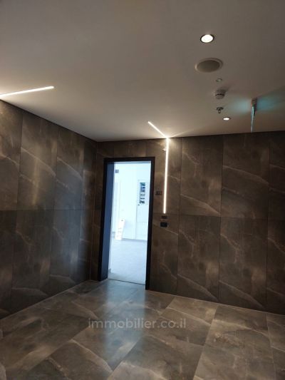 דירה למכירה במרכז העיר