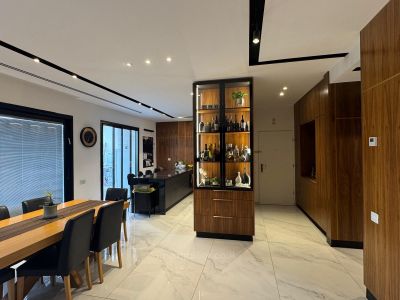 Не упустите!,приятный,в центре,с террасой,Балкон с видом на море,Красивая квартира,Хорошее расположение,Хорошее предложение,Хорошее предложение,С окнами на разные стороны,тихий,светлый,На тихой улице,в красивом здании,в новостройке,В хорошем состоянии,Тихое место,Высокий этаж с видом,Большой,Премиум-класс,Высокие потолки,в отличном состоянии,Роскошный,Прекрасный,новостройка,Рядом с морем,Эксклюзивный проект,просторный,Вид на море