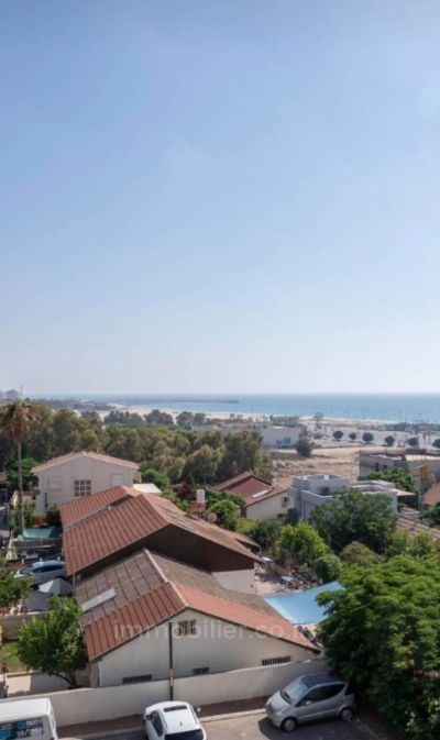 с террасой,После ремонта,Вид на море