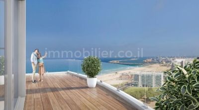 With not missing!,Well arranged,in a new building,High standing , Near to the sea,quality project,Roomy